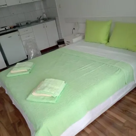 Maksimovic Апартаменты *